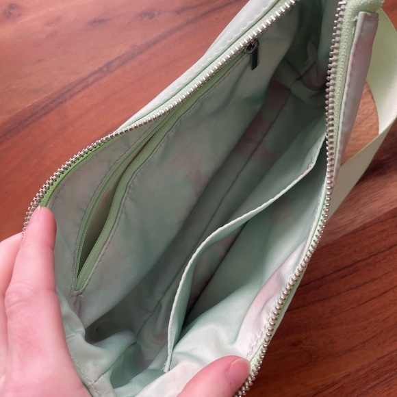Fabletics Mint and Pink Tie-Dye Shoulder Bag - Picture 3 of 3